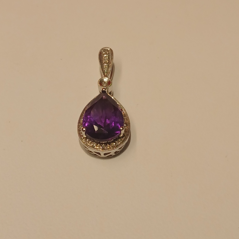 Amethyst Teardrop Pendant - Picture 6 of 6